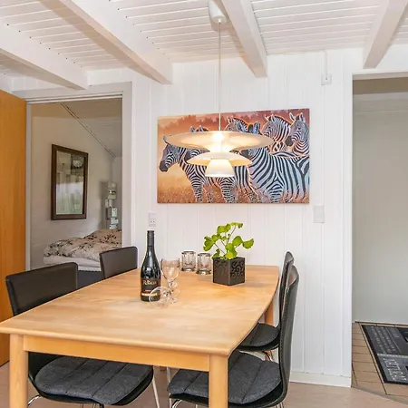 Xcii Holiday home *