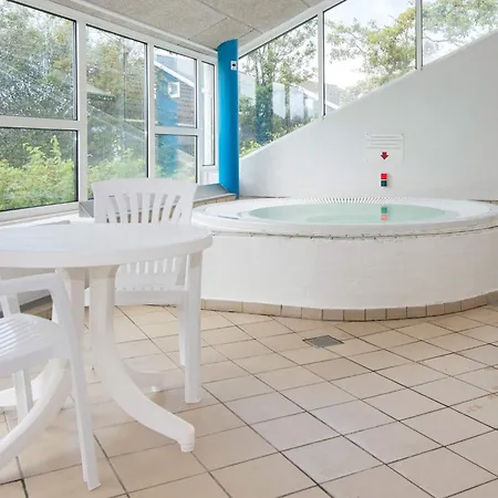 Xcii Holiday home
